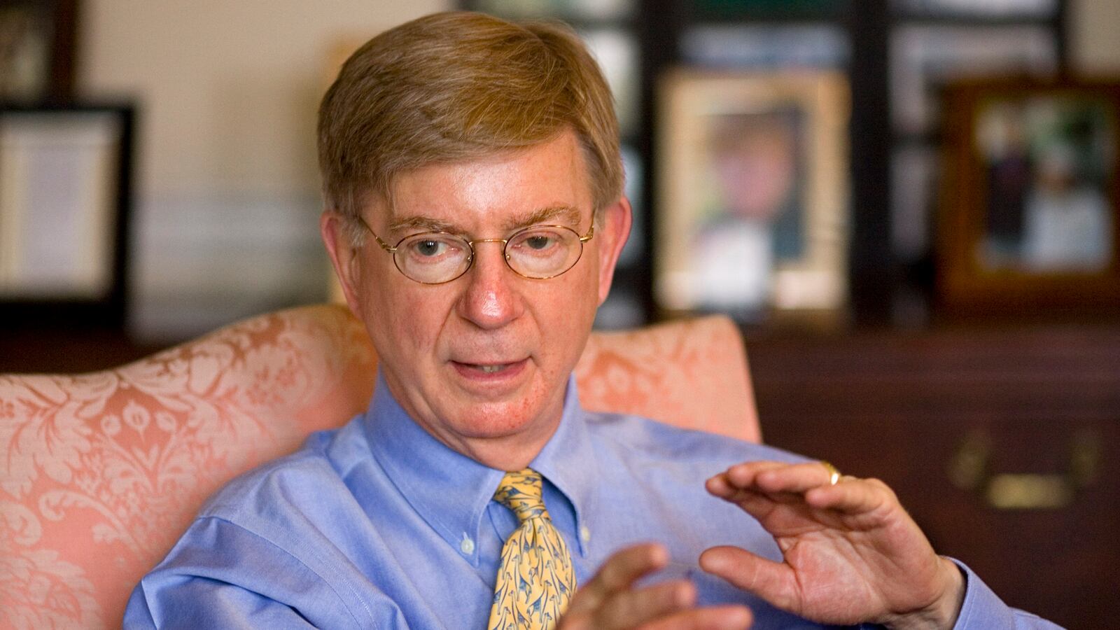 articles/2014/06/15/fringe-factor-everybody-wants-to-be-a-rape-victim/140612-dickson-fringe-tease_jhabfc