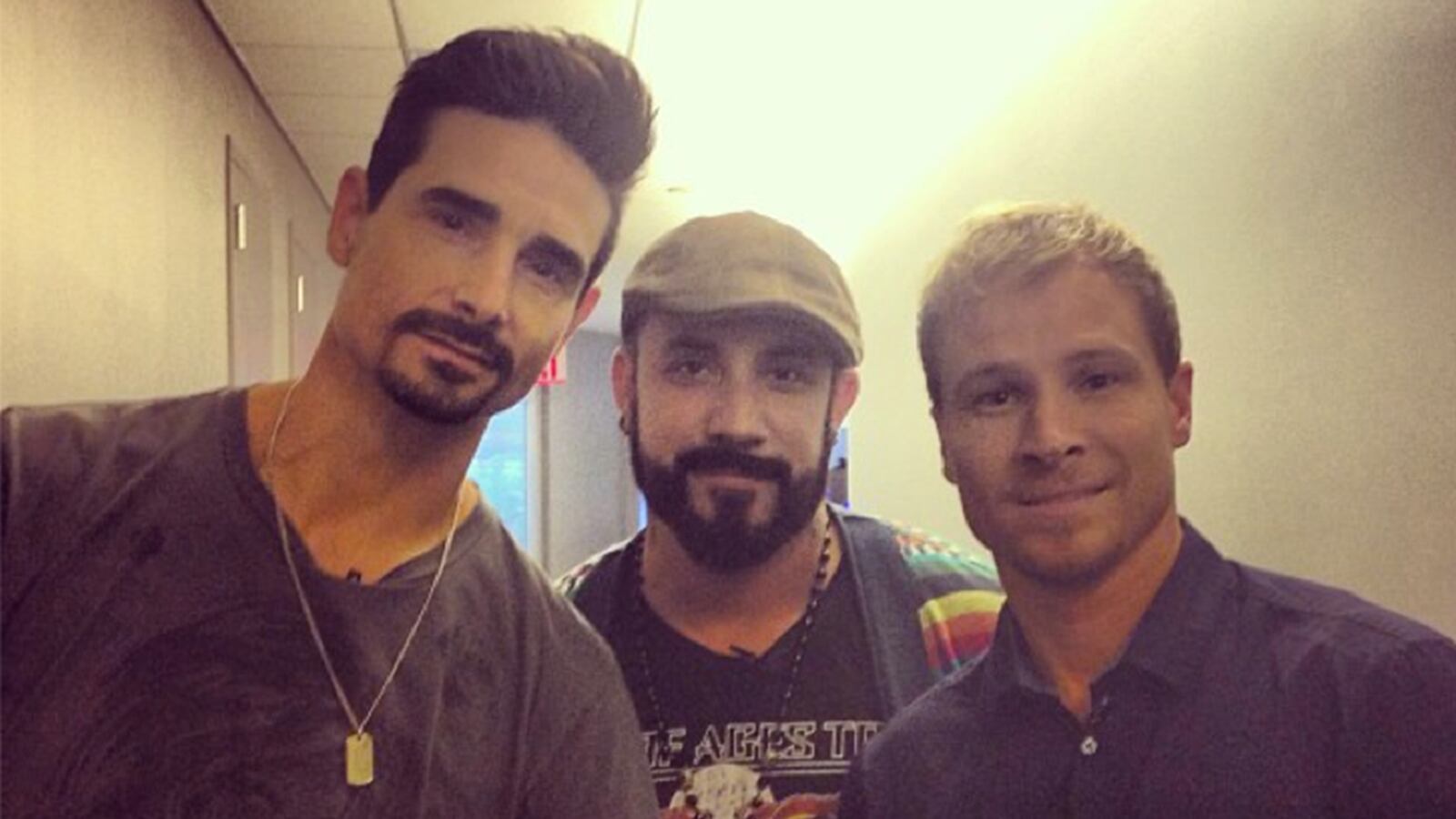 articles/2013/06/28/the-backstreet-boys-on-20-years-new-album-bsb-cruise-one-direction-and-more/130627-backstreet-boys-tease_zqgvxx