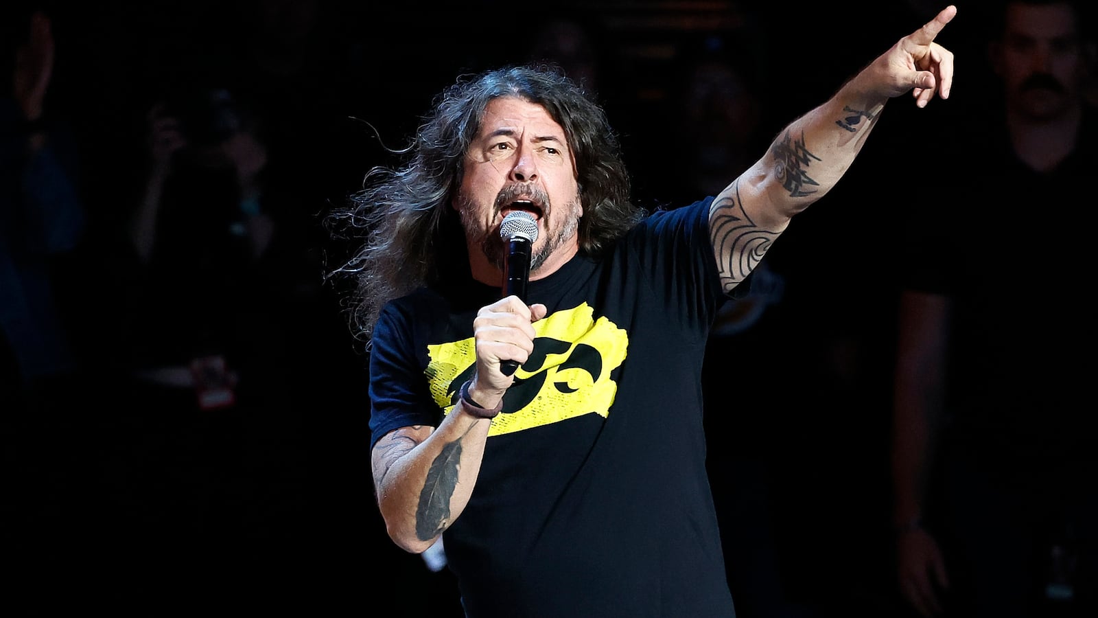 COLUMBIA, MARYLAND - OCTOBER 03: David Grohl (L) of the Foo Fighters performs during Tom Morello's set at the 2026 Power To The People Festival at Merriweather Post Pavilion on October 03, 2026 in Columbia, Maryland. (Photo by Paul Morigi/Getty Images)