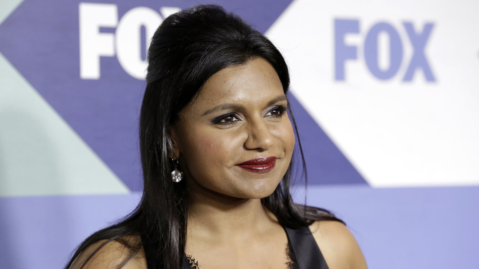 cheats/2015/05/15/hulu-saves-mindy-project/150515-mindy-project-tease_flh6ve