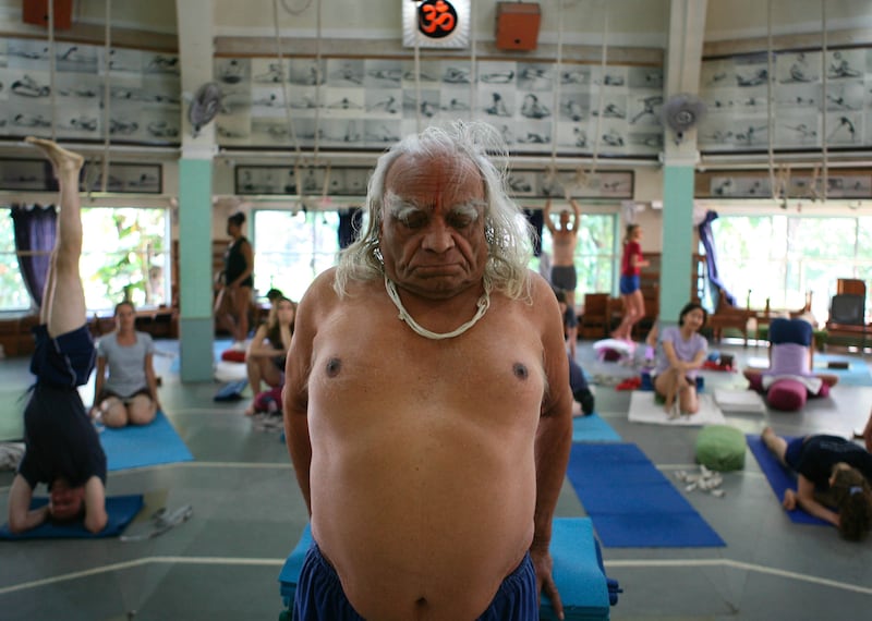 galleries/2013/09/02/extremely-athletic-and-incredibly-old-for-athletes-photos/130902-extreme-athlete-06_p0fwz8