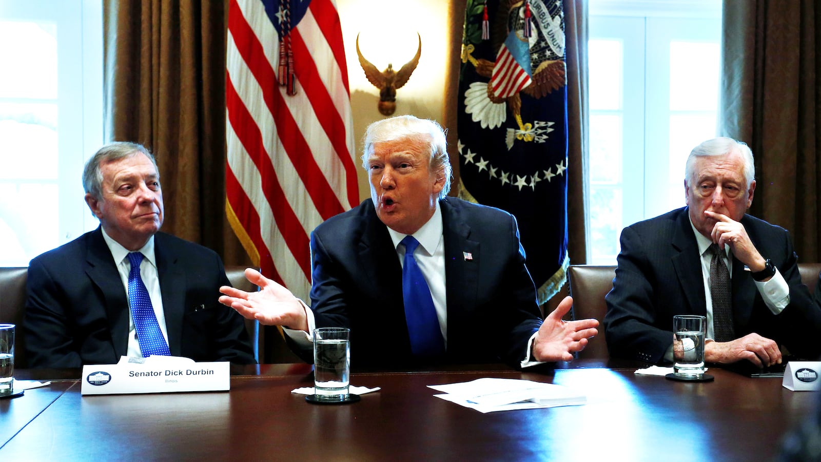 180110-carlson-wolff-lede_etd41j