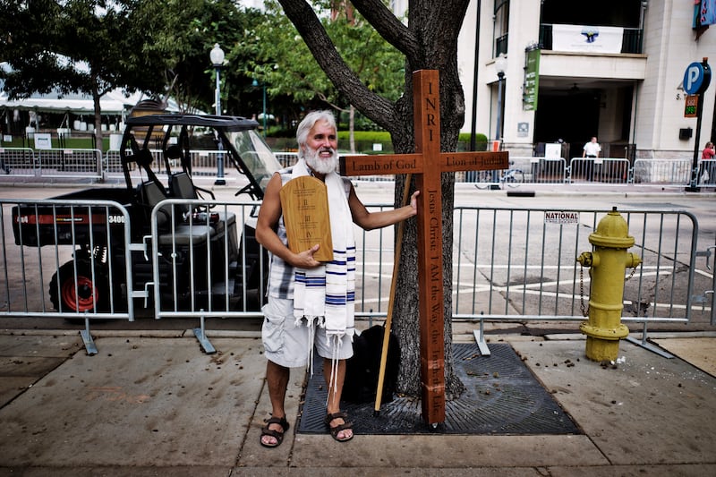 galleries/2012/09/06/democratic-national-convention-charles-ommanney-photos/democratic-national-convention-charles-ommanney-photos-09_huqbih