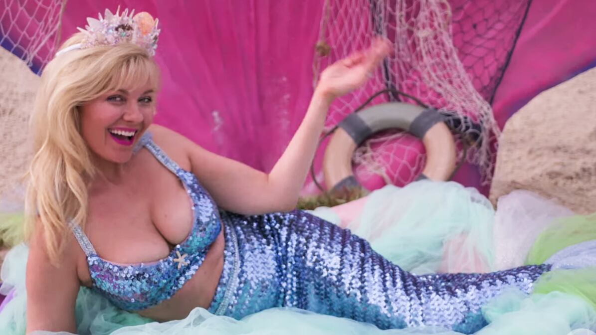 200709-Fallon-Obsessed-tease-02_ub9ogh