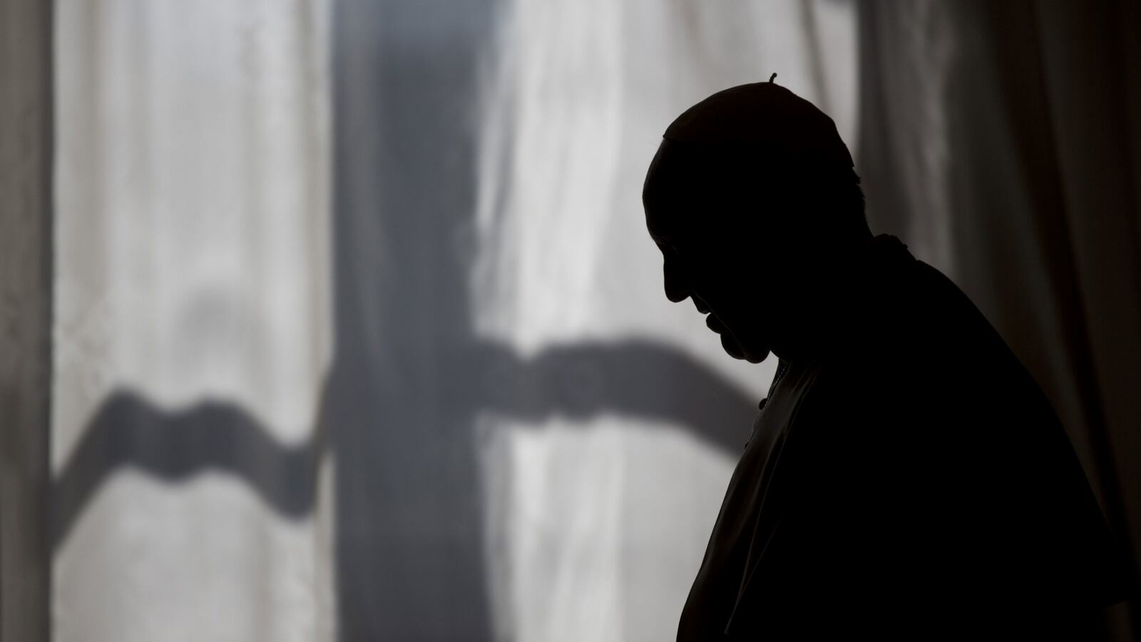 cheats/2014/11/23/pope-s-prosecutor-linked-to-abuse-cover-up/141123_pope_prosecutor_cheat_dnypnc