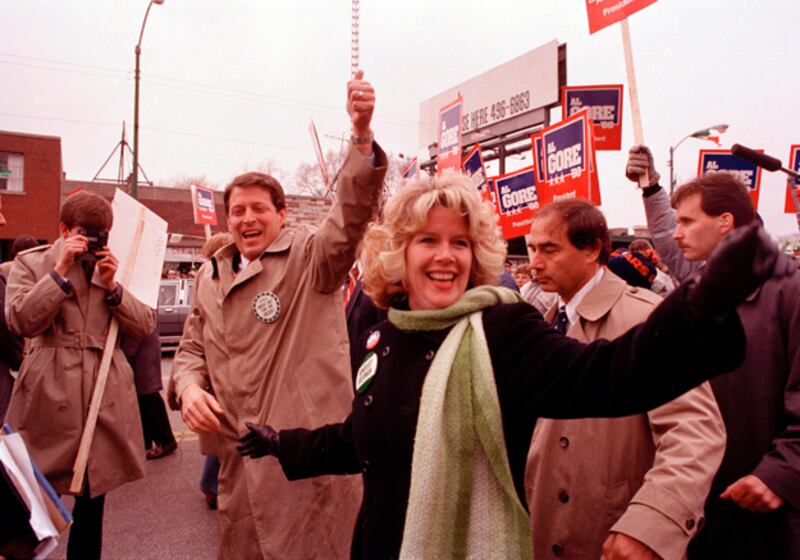 galleries/2010/06/01/al-and-tipper-through-the-years/al-and-tipper-gore---3_ljktty