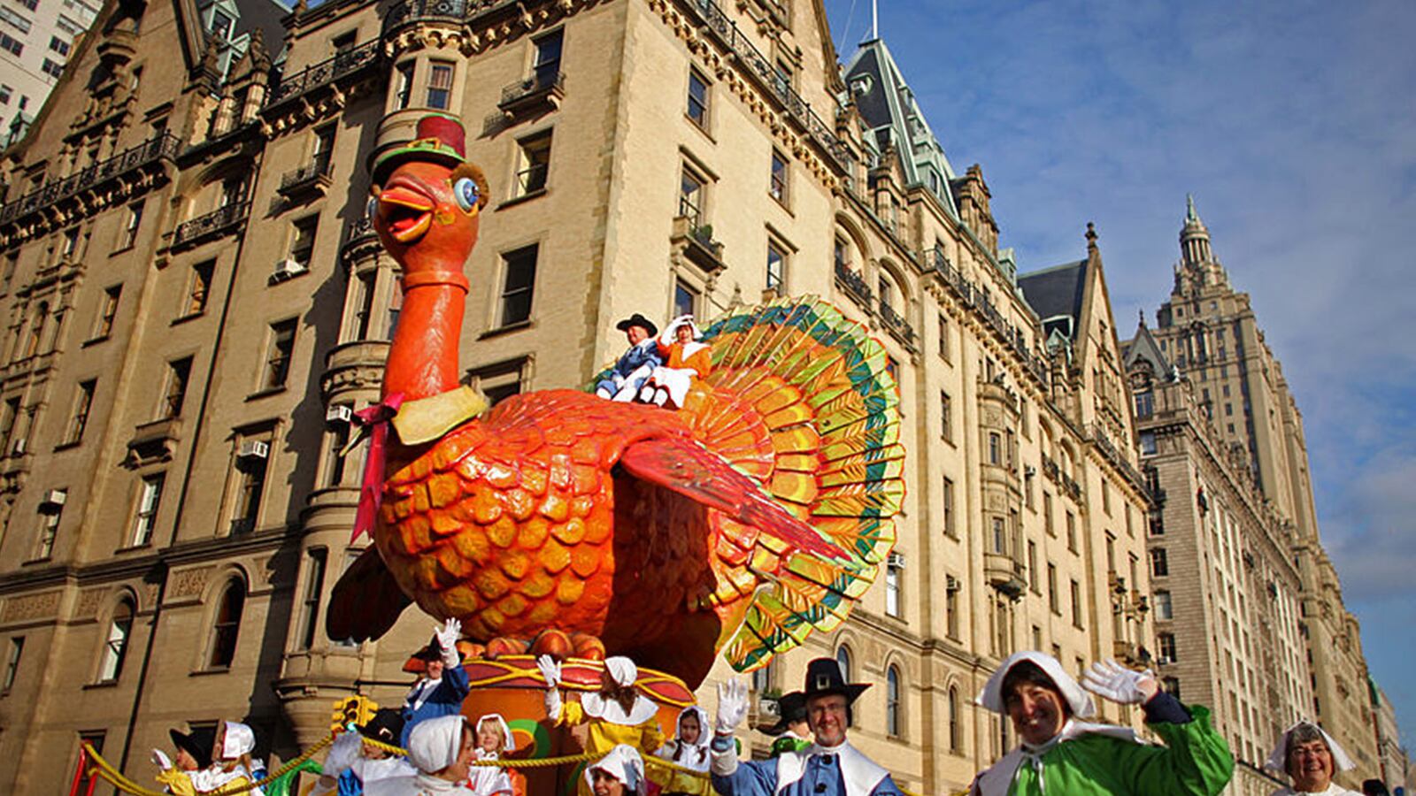 articles/2016/11/19/my-love-hate-relationship-with-turkey/161118-sheradon-thanksgiving-tease_n4nf26