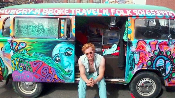 articles/2016/03/03/the-tears-of-a-clown-arrested-for-meth-in-waffle-house/160303-nestel-clown-tease_oqutv9