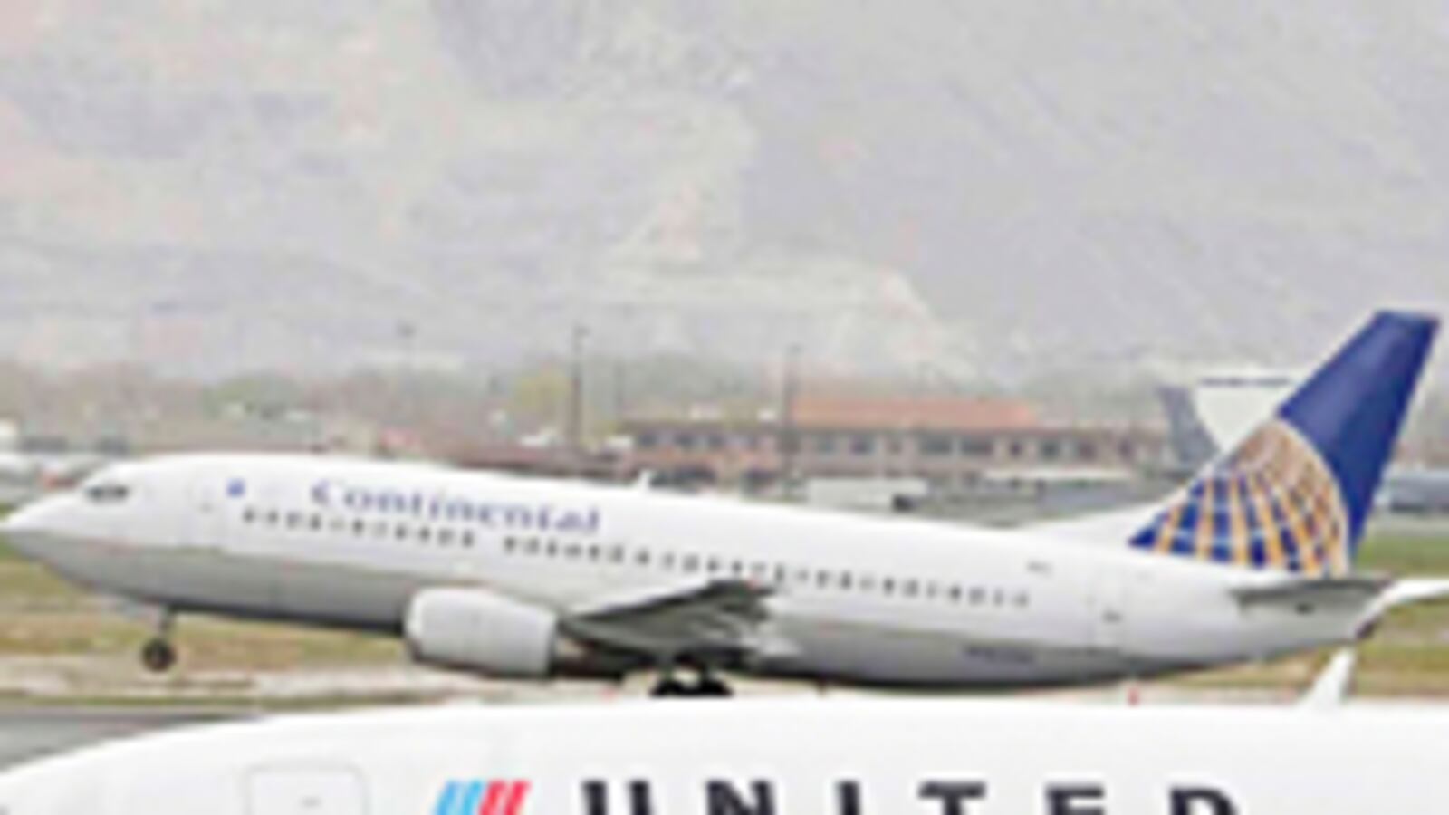 articles/2009/08/23/how-safe-is-your-airline/maxa-airlines_44659_skd8b6