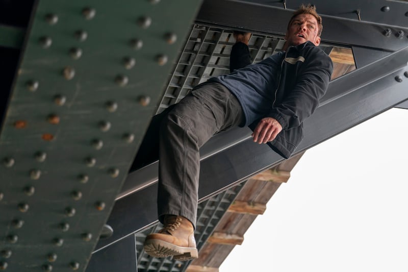 Alan Ritchson