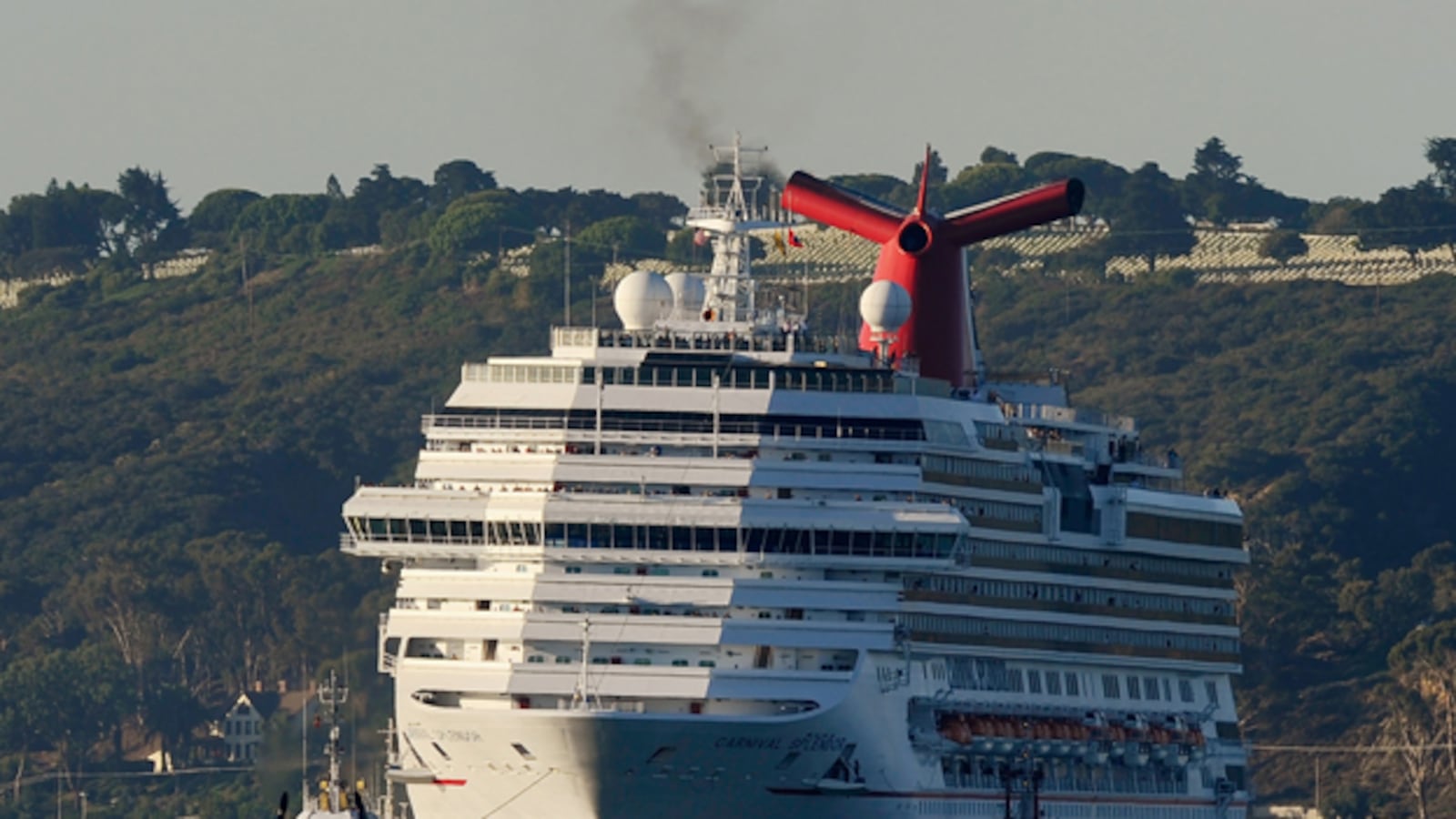 galleries/2010/11/12/cruises-from-hell/cruises-from-hell-4_wialin