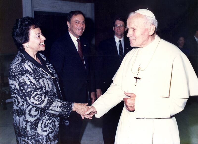 galleries/2010/09/07/political-husbands/political-husbands---lowey_vzlqxd