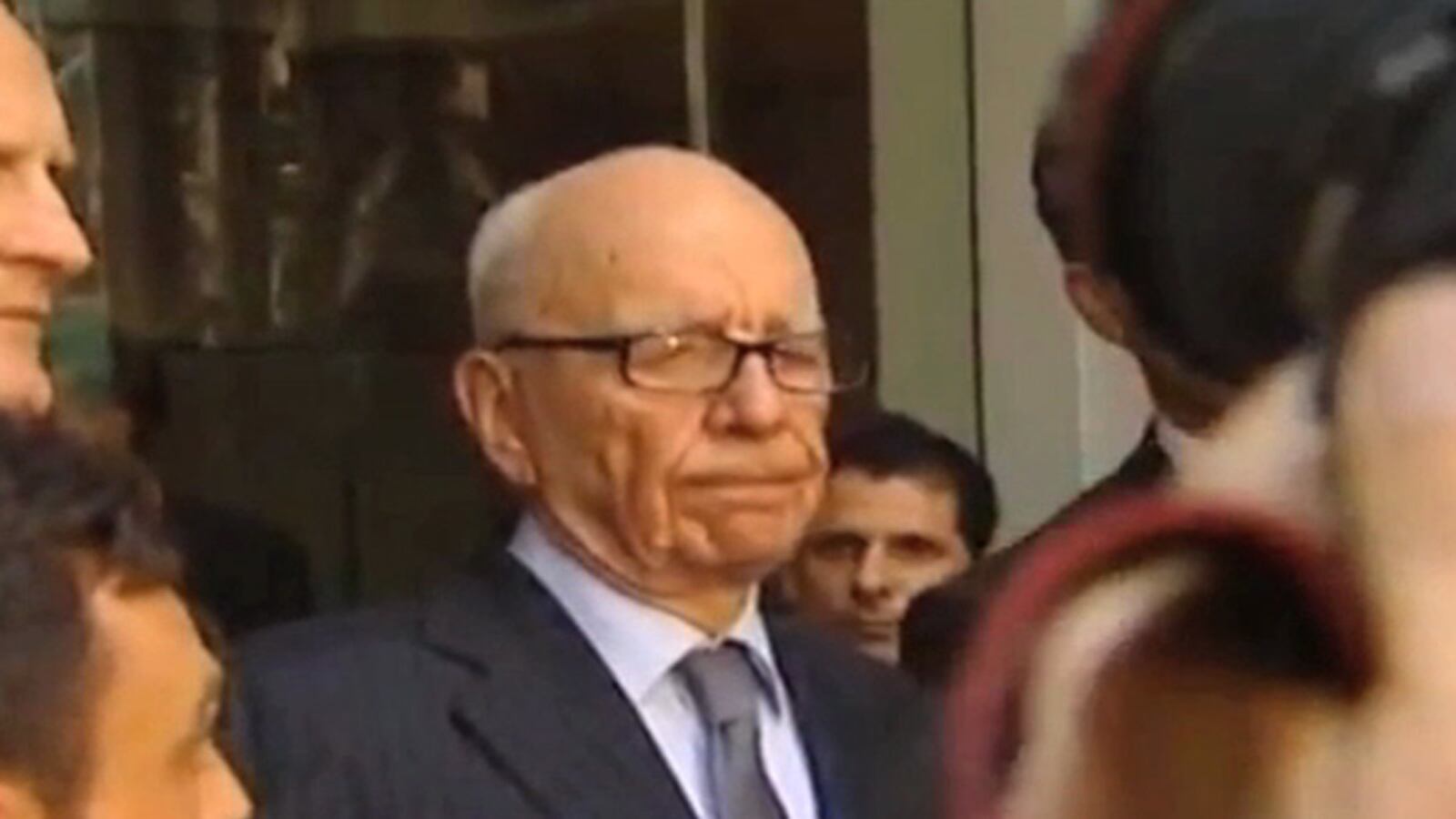 videos/2011/07/15/rupert-murdoch-apologizes-and-gets-heckled/110715-telegraph-murdoch-12_btpk41
