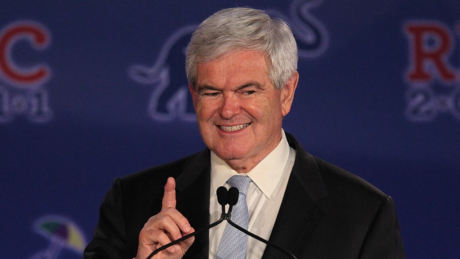 articles/2011/07/22/newt-gingrich-still-running-for-president-in-2012/newt-gingrich-campaign-rumors-grove_rjoue3