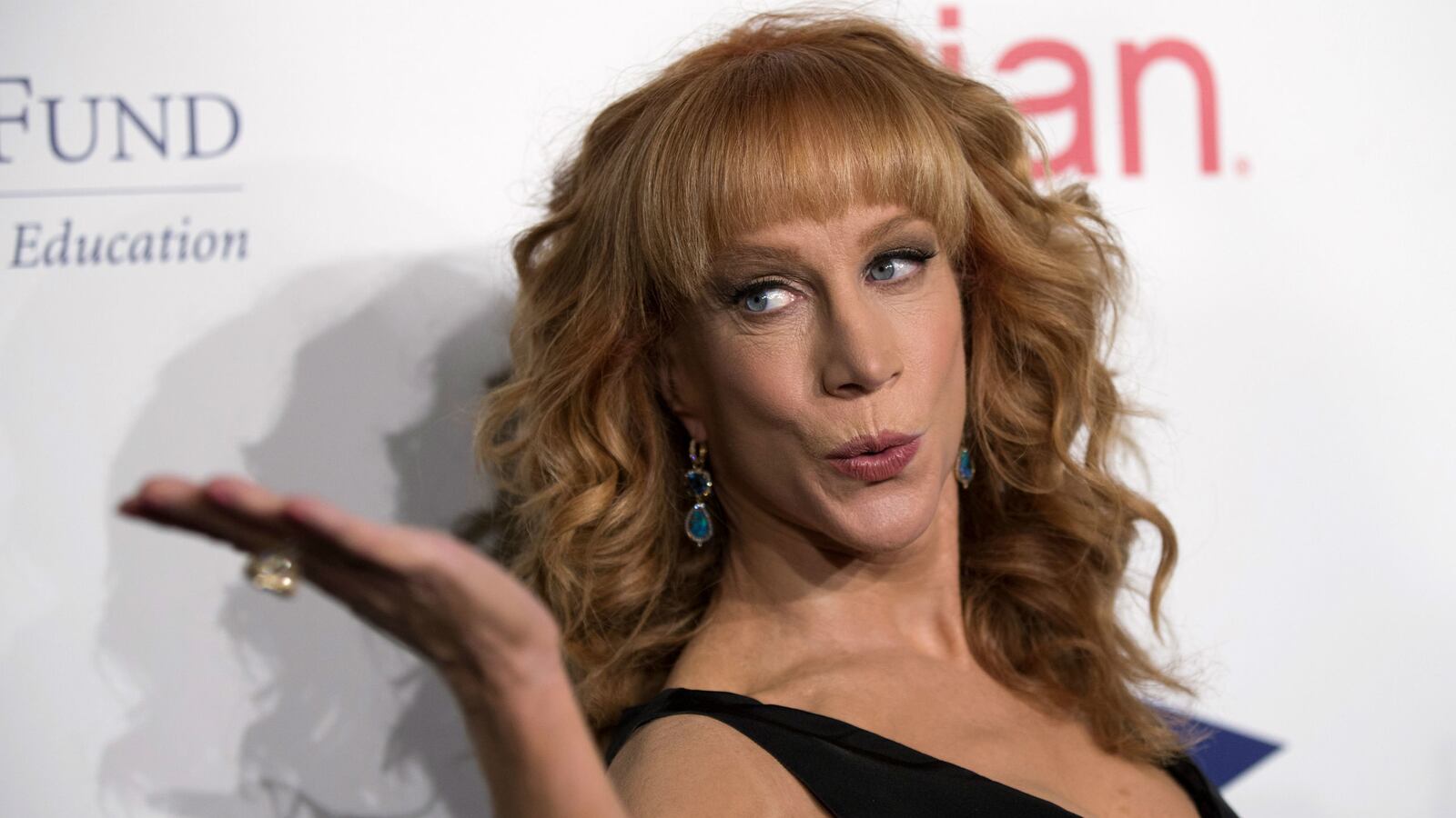 cheats/2015/03/12/kathy-griffin-ditches-fashion-police/150312-kathygriffin-cheat_pp2jdt