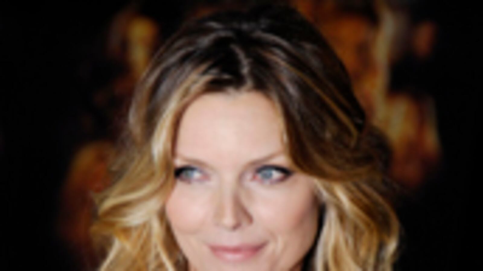 articles/2009/06/25/new-dangerous-liaisons/curtis-frears-michelle-pfeiffer_34147_mtcdkm