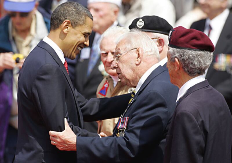 galleries/2009/06/03/photo-album-obama-s-trip-to-the-mideast-and-europe/obama-trip-d-day-7_lsb0ij