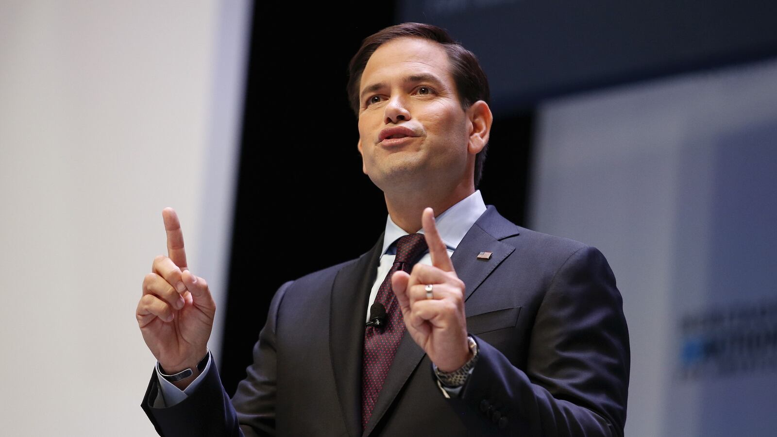 cheats/2015/10/02/rubio-vows-to-bring-the-pain-to-putin/151002-rubio-cheat_a4bnwa