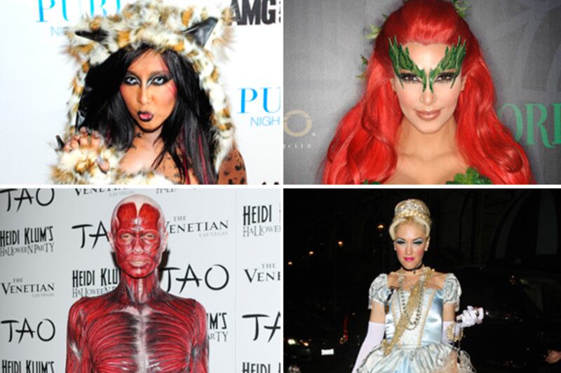 galleries/2011/10/31/kim-kardashian-snooki-heidi-klum-best-celebrity-halloween-costumes-2012-photos/celeb-halloween-costumes-tease_km0feg