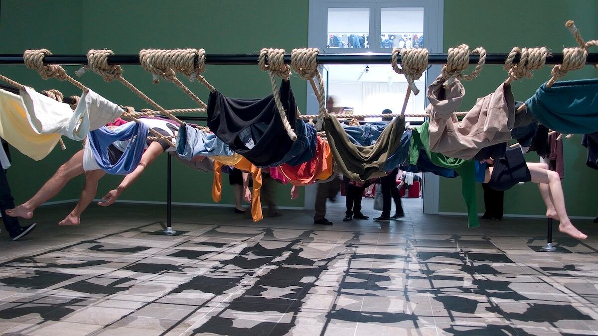 articles/2012/06/05/documenta-13-is-the-daily-pic-by-blake-gopnik/brown-daily-pic_fylqr1