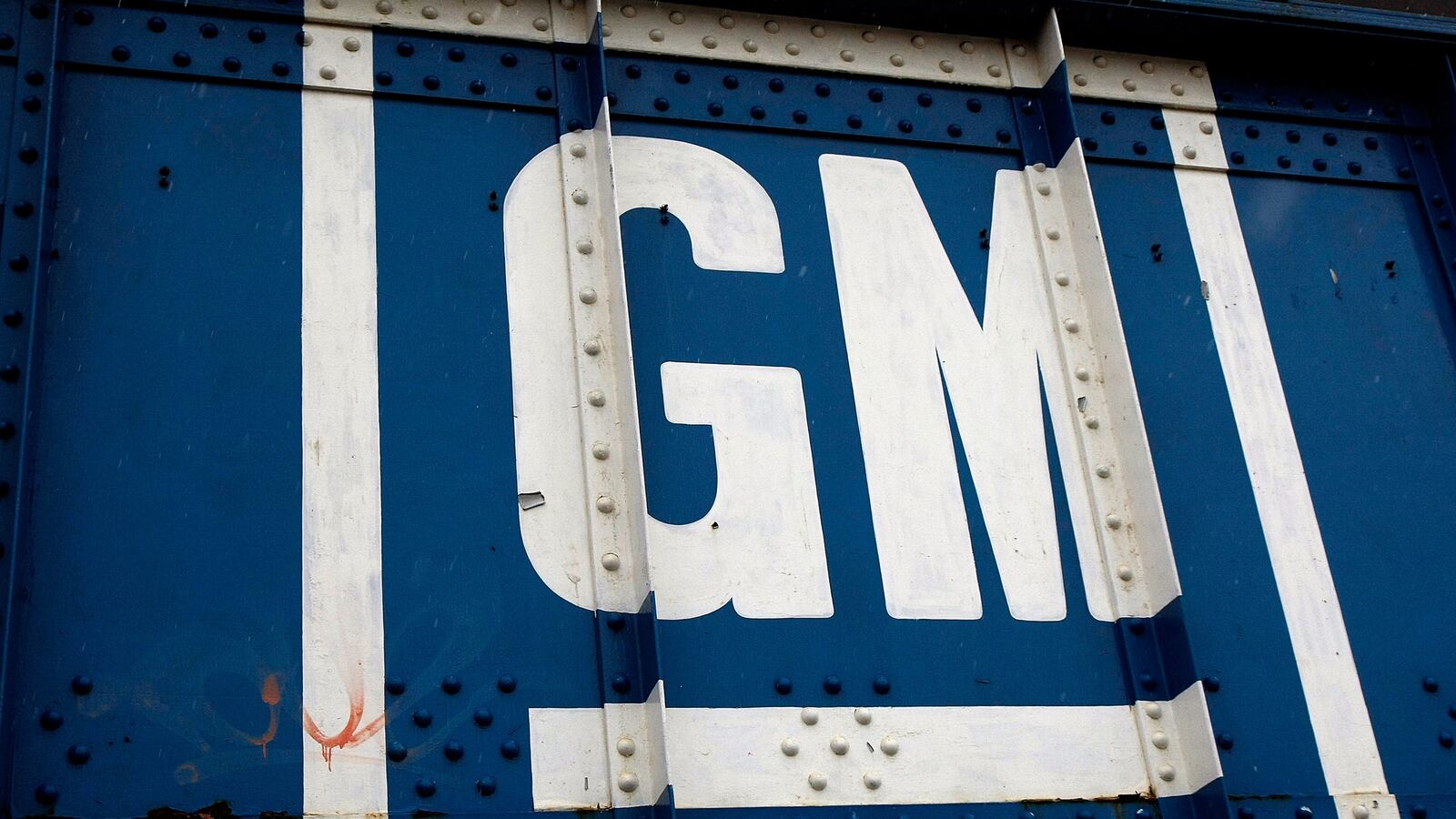 cheats/2014/06/16/gm-recalls-3-2-million-cars0/140616-gm-cheat_vpsbrc