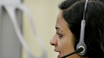 cheats/2011/04/19/big-us-firms-boost-hiring-overseas/outsourcing-jobs_xfy6qs