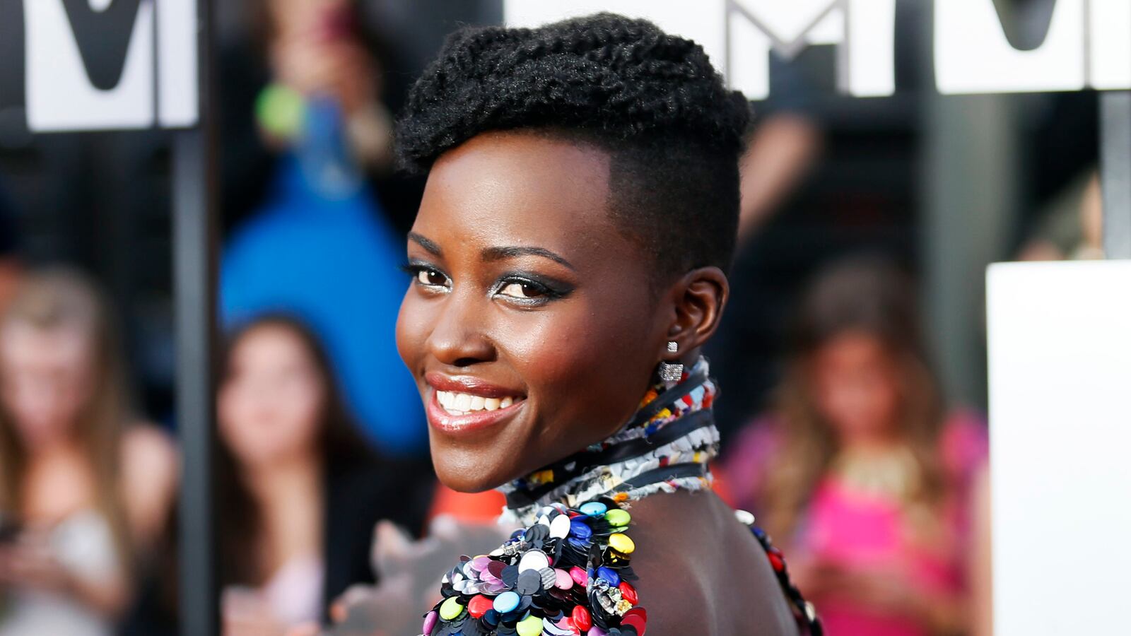 cheats/2014/06/02/lupita-nyong-o-joins-star-wars-cast/140602-lupita-star-wars-cheat_jd2eig