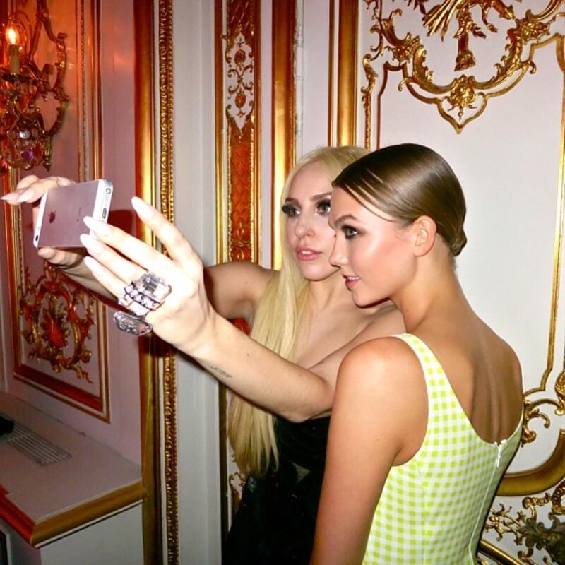 galleries/2014/01/25/from-karlie-kloss-to-kim-kardashian-the-11-best-fashion-instagrams/140125-fashion-intagrams-karlie-kloss_p6sbtr