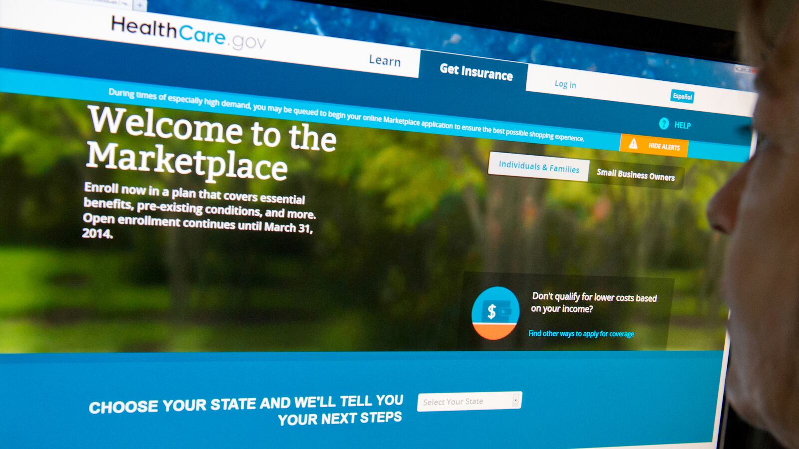 cheats/2013/12/24/2-million-visited-healthcare-gov-monday/131224-healthcare.gov-cheat_tl3x3b