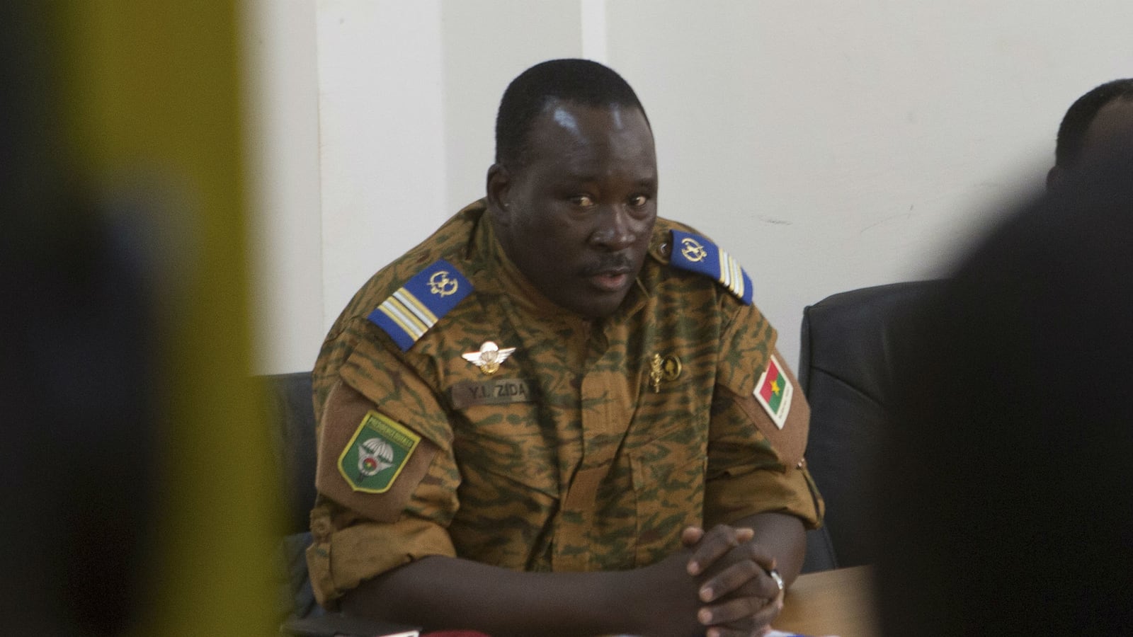 cheats/2014/11/03/burkina-faso-army-agrees-to-cede-power/141103-isaac-zida-cheat_imvgtf