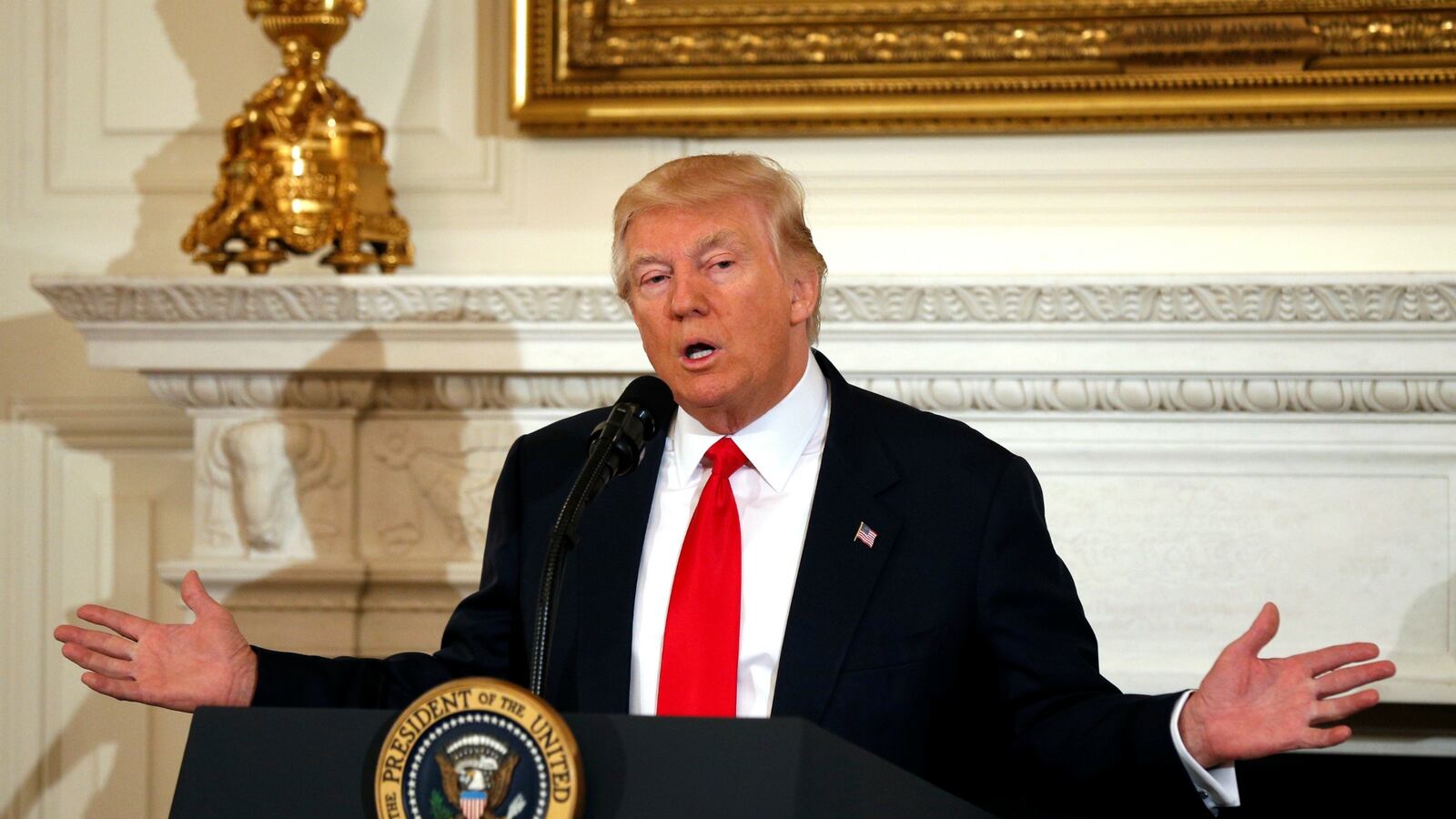 cheats/2017/03/02/white-house-rejected-ethics-course-for-trump-staff/170227-trump-leak-check-cheat_nkfp8r