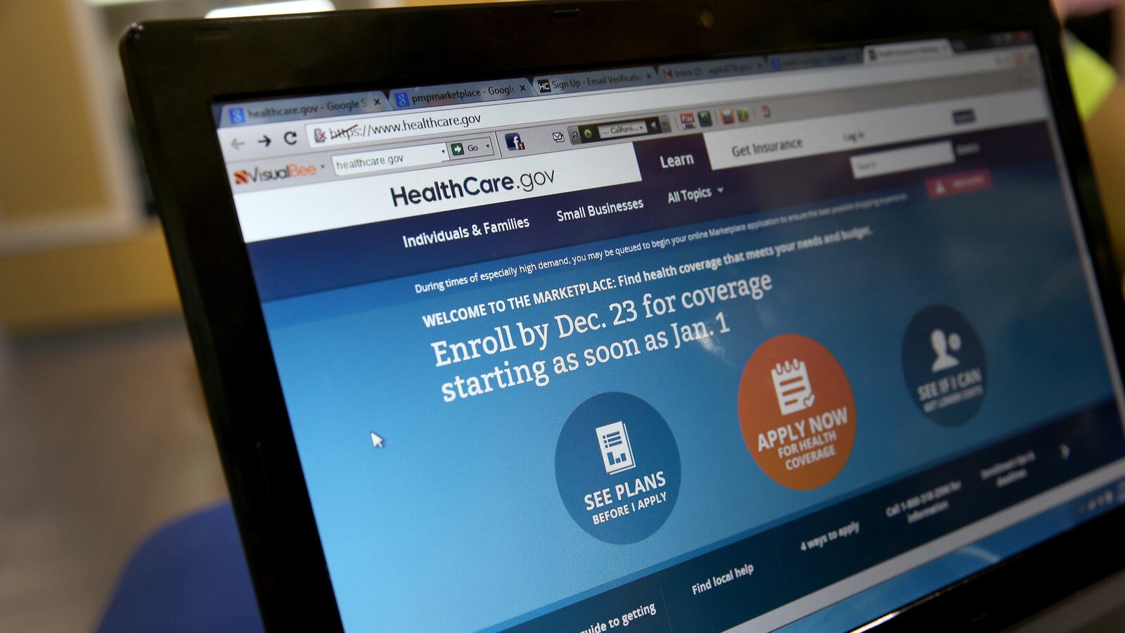 cheats/2014/01/14/more-old-than-young-enroll-in-obamacare/140114-obamacare-cheat_a6satn