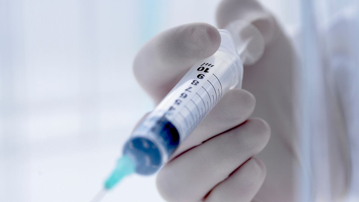 cheats/2011/10/03/contraceptive-may-double-h-i-v-risk/african-contraceptive-cs_qfnzur