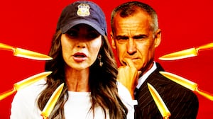 Kristi Noem, Corey Lewankdowski