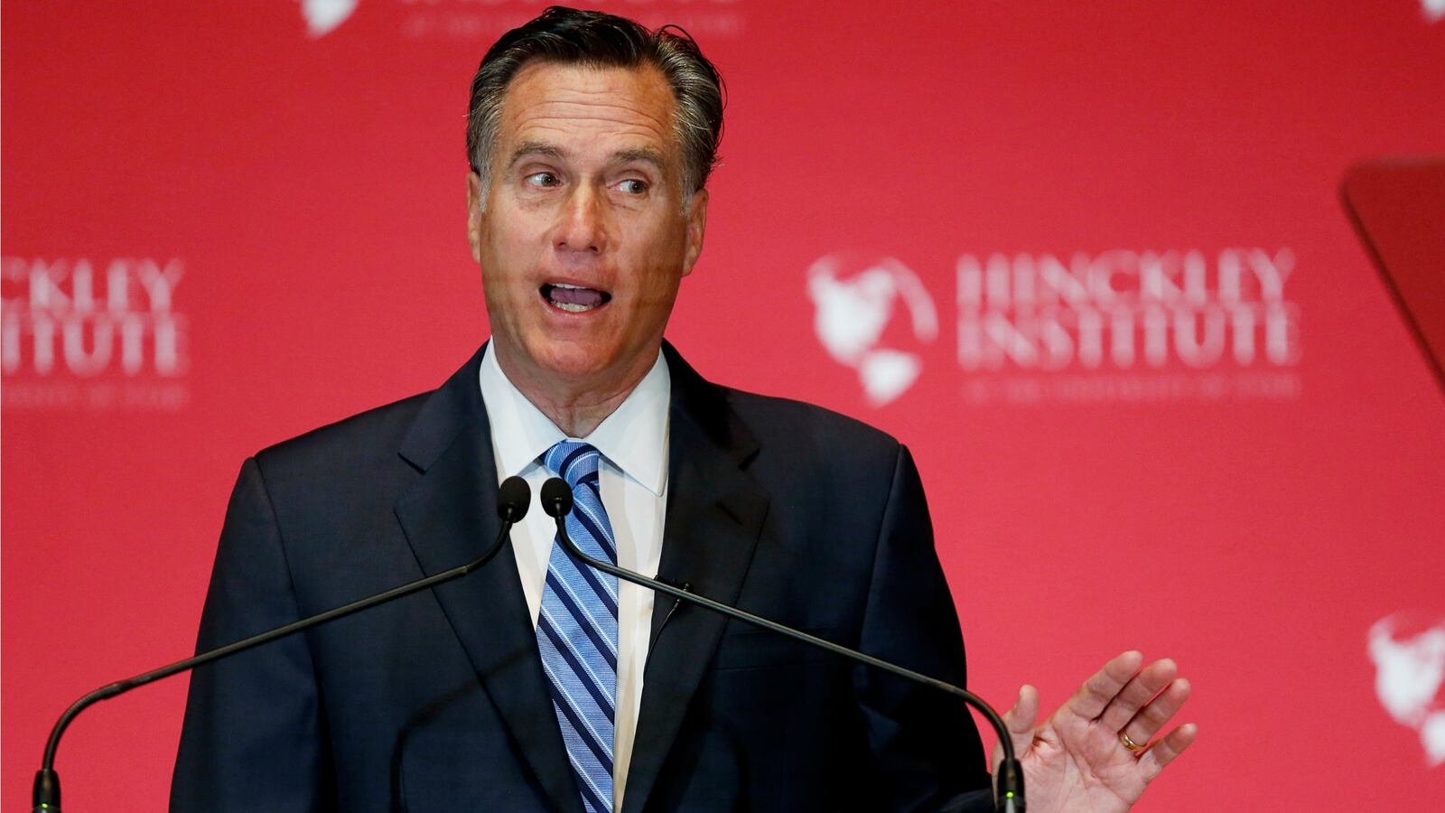 cheats/2016/03/03/romney-will-call-trump-a-phony/160303-romney-utah-cheat_wg4ixj