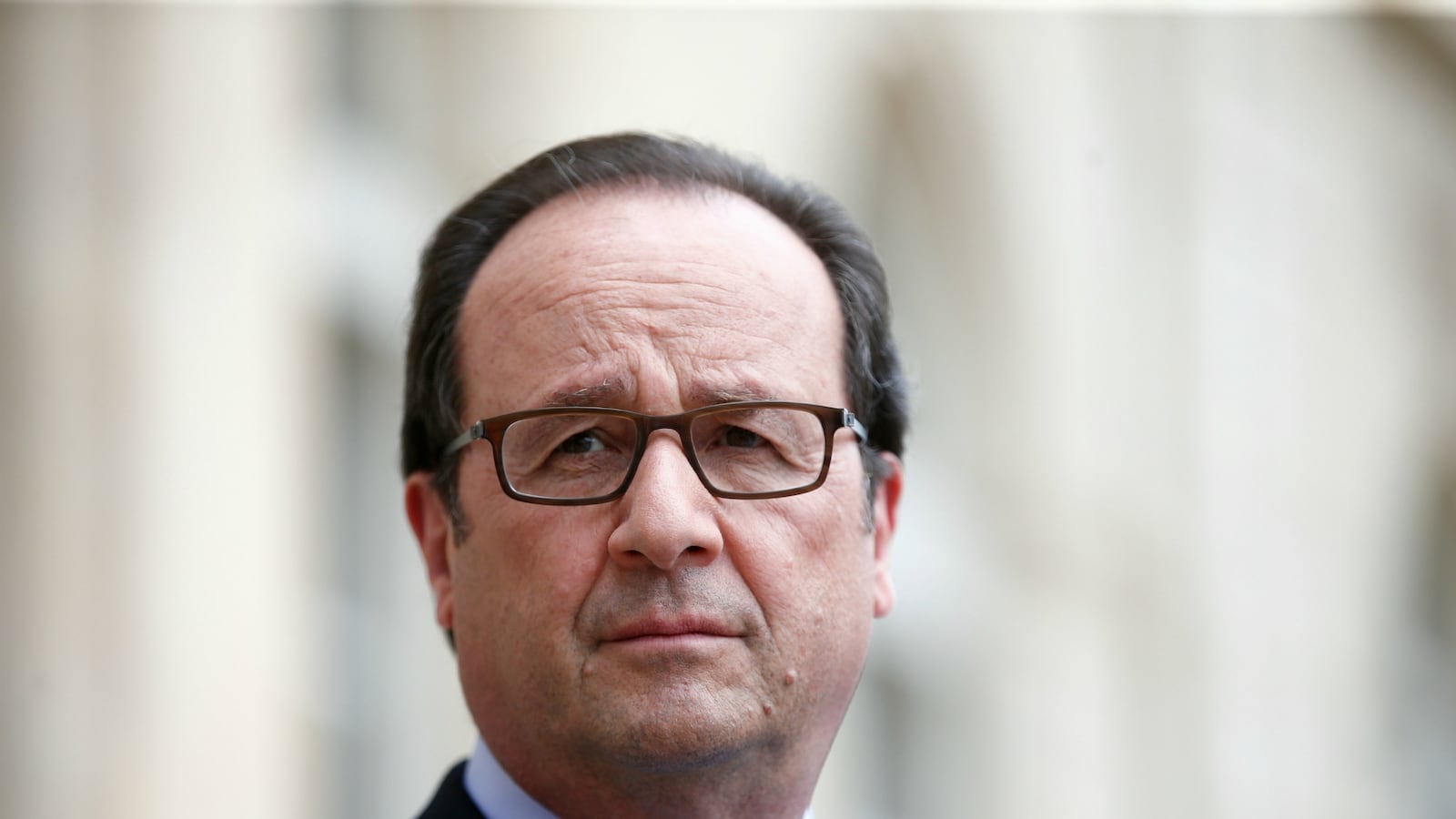 cheats/2016/08/03/hollande-trump-makes-me-want-to-retch/160803-hollande-trump-cheat_dh18vf
