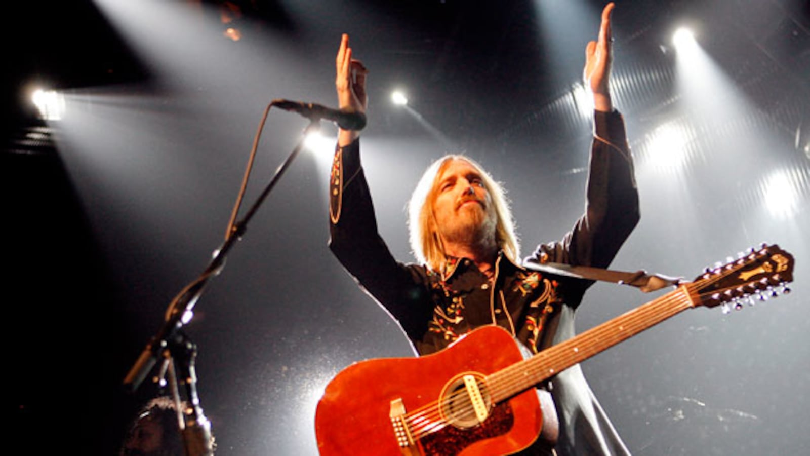 galleries/2010/05/25/summer-concerts/summer-concerts---tom-petty-the-heartbreakers_xryhwx