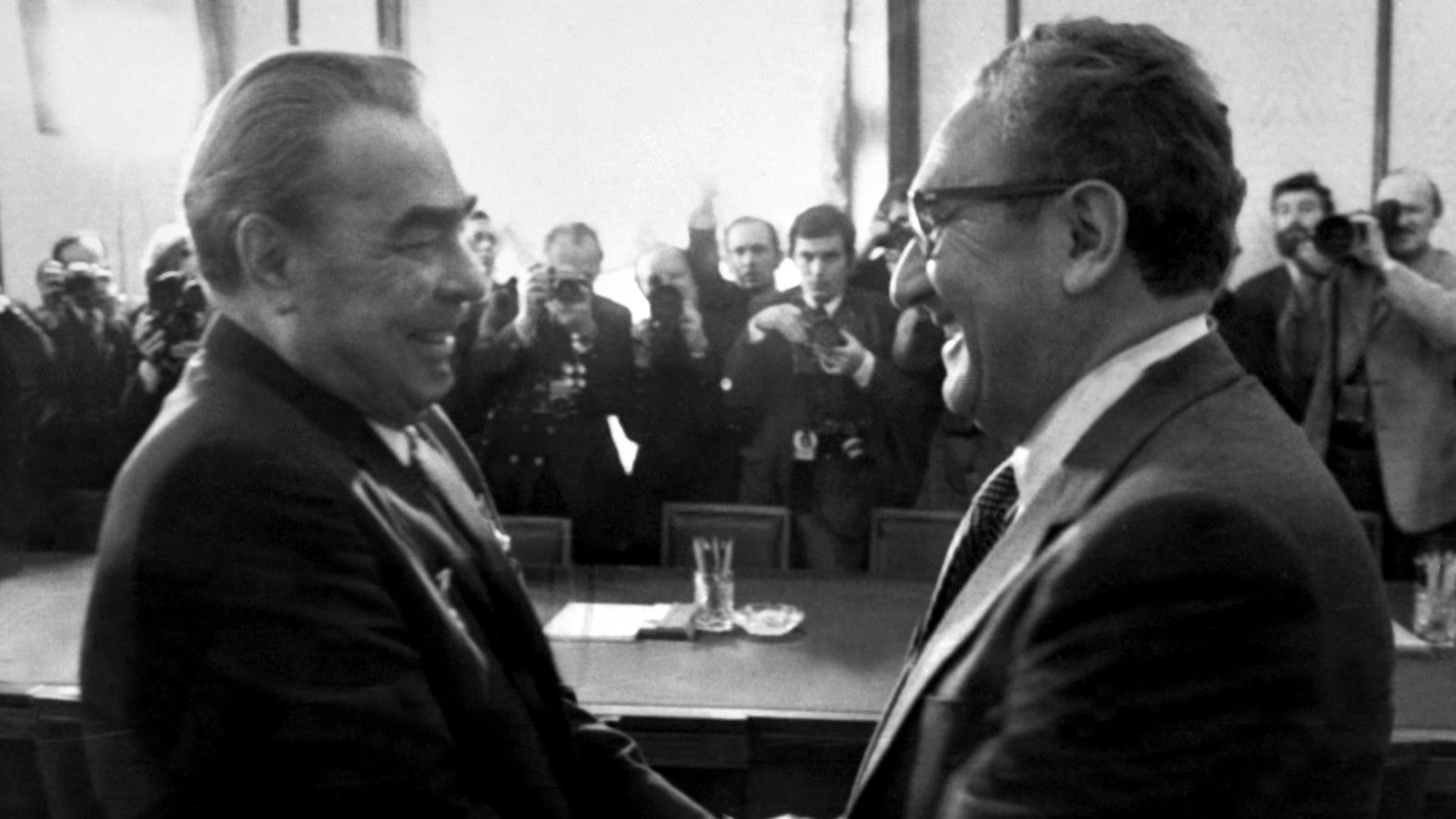 articles/2012/06/01/scooped/kissinger-ussr-openz_ddtaxt