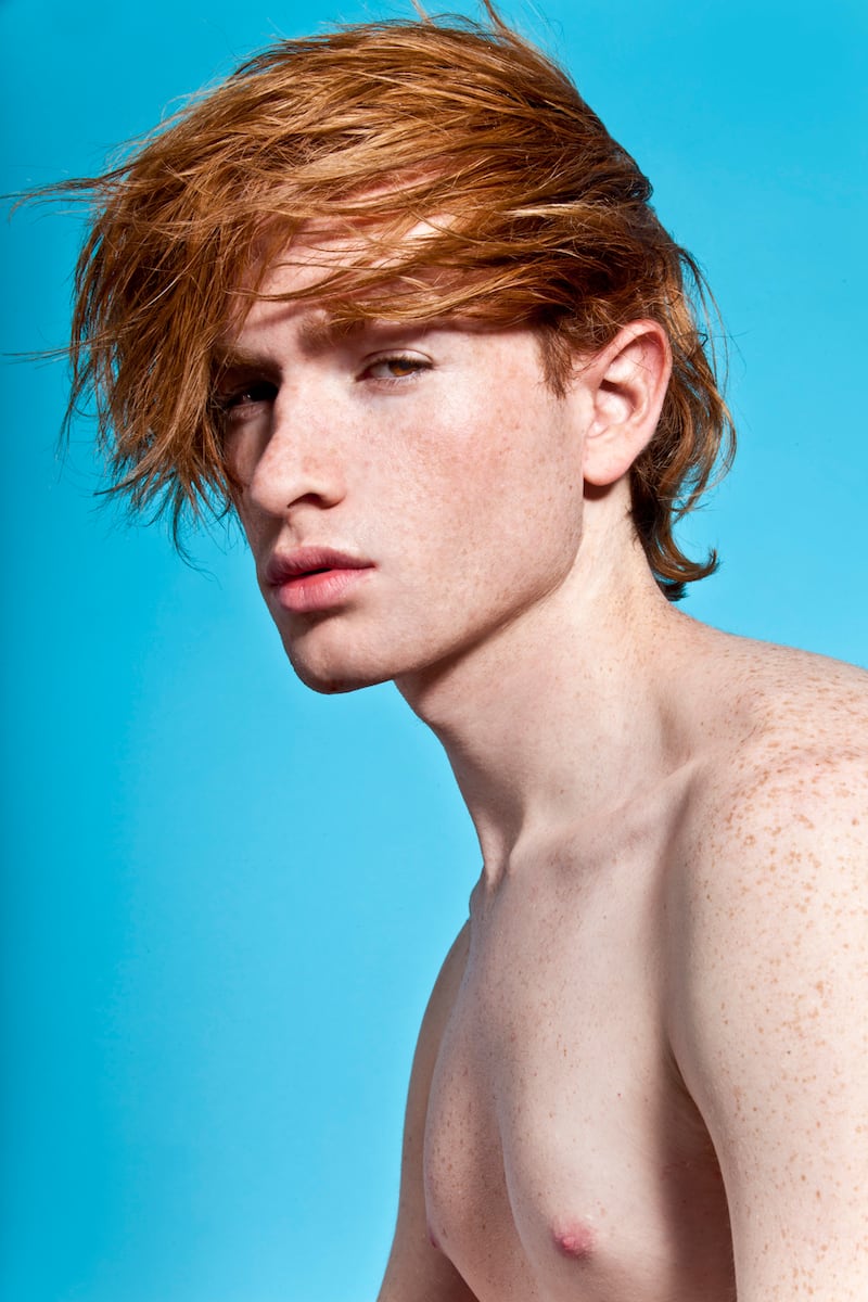 galleries/2014/09/02/thomas-knights-photographs-lots-and-lots-of-red-hot-men/140829-red-hot-rogier-slottje_uj3enc