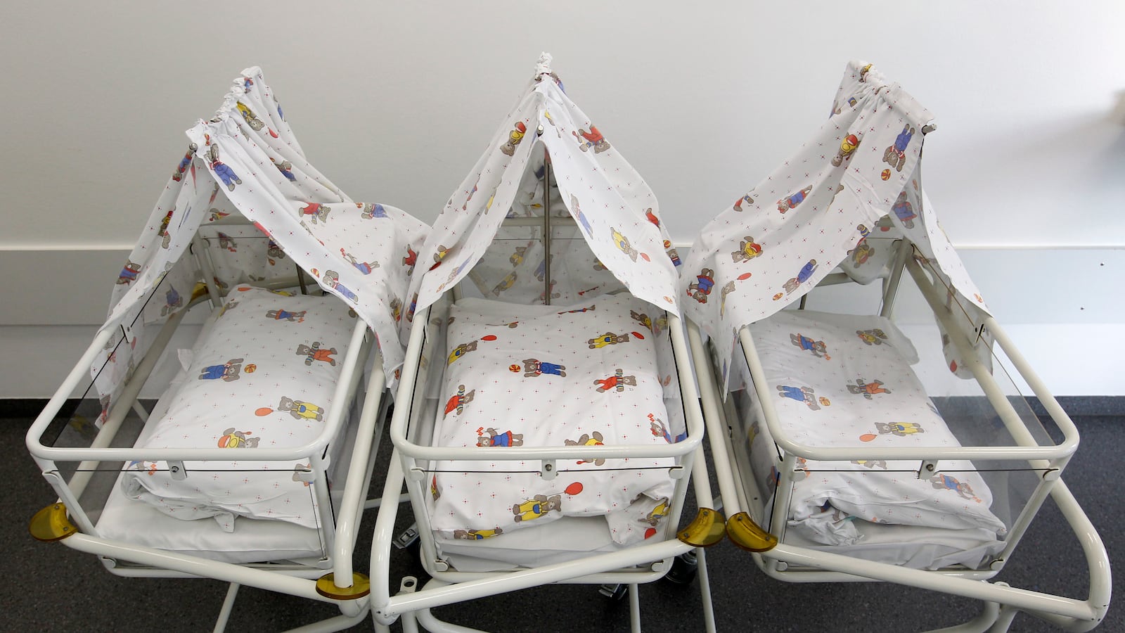 2011-01-18T000000Z_701787533_BM2E71I1DRC01_RTRMADP_3_GERMANY_vgadse