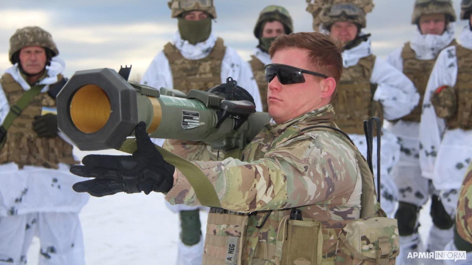 A U.S. Army instructor trains Ukrainian service members to operate with M141 Bunker Defeat Munition (SMAW-D) grenade launcher, supplied by the United States, at a shooting range in Lviv Region, Ukraine.