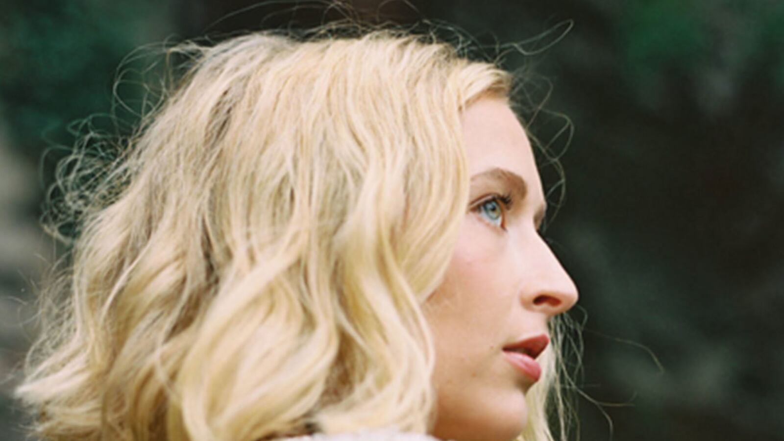 articles/2015/11/29/i-said-yes-to-the-dress-and-faced-my-past/151128-miller-wedding-tease_pnqalx