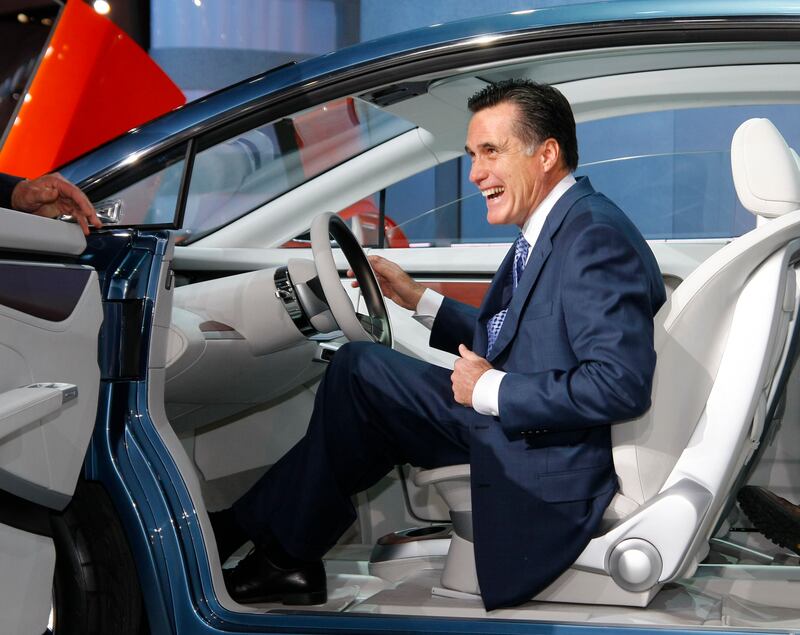 galleries/2012/10/04/stuff-mitt-romney-likes-big-bird-lakes-more/mitt-likes-4_iuupqy