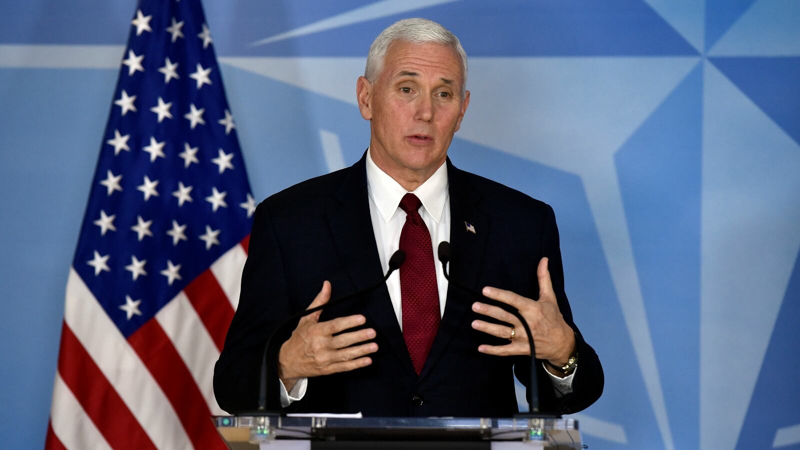 cheats/2017/02/20/pence-disappointed-that-flynn-misled-him/170220-pence-flynn-cheat_wgepwy