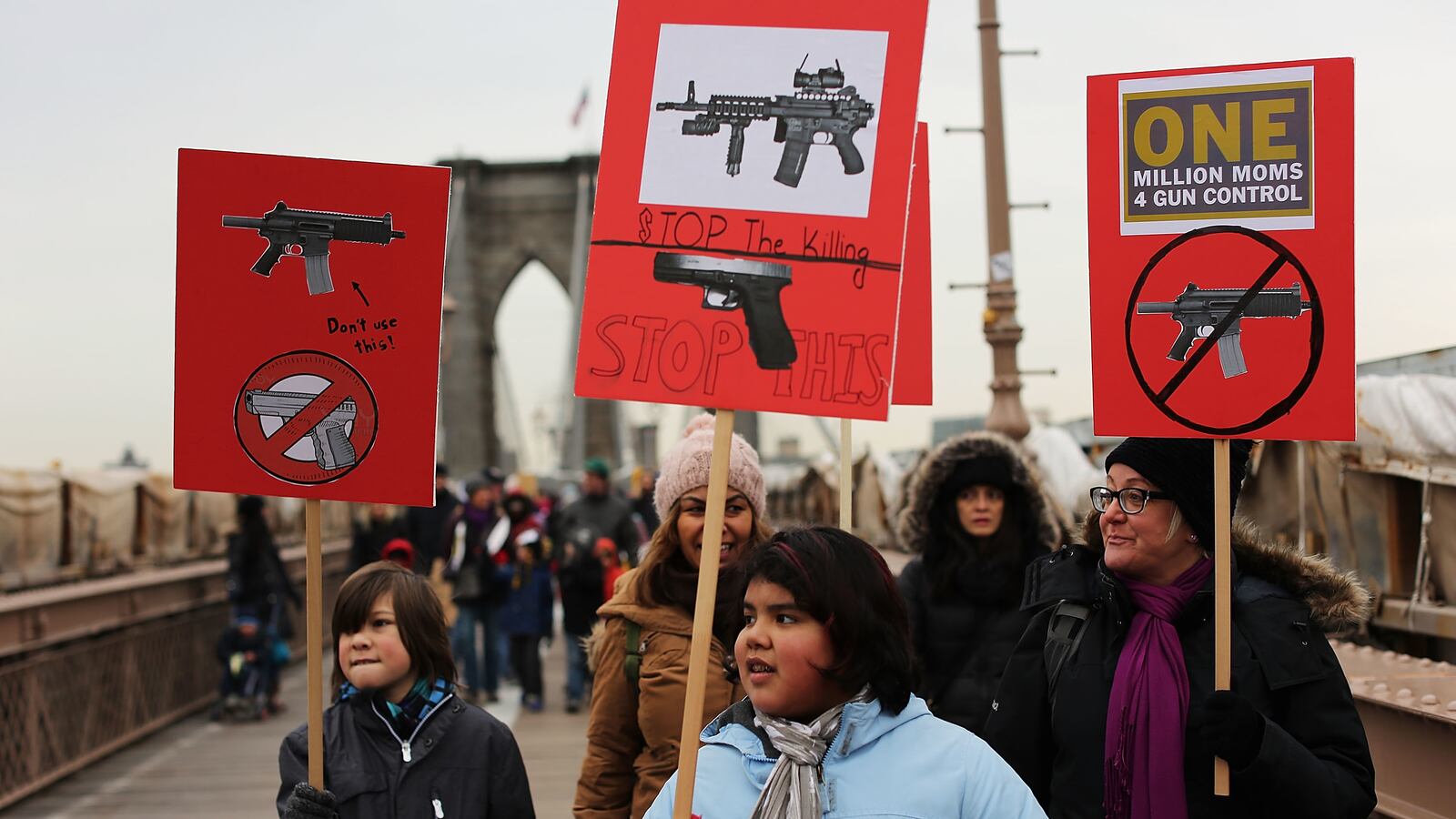 articles/2013/02/19/do-guns-make-us-safer/do-guns-make-us-safer-image_uduxgc