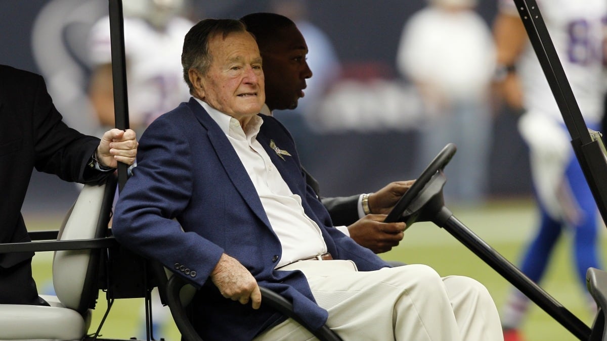 cheats/2013/01/14/george-h-w-bush-out-of-hospital/george-h-w-bush-released-cheat_pmfysq