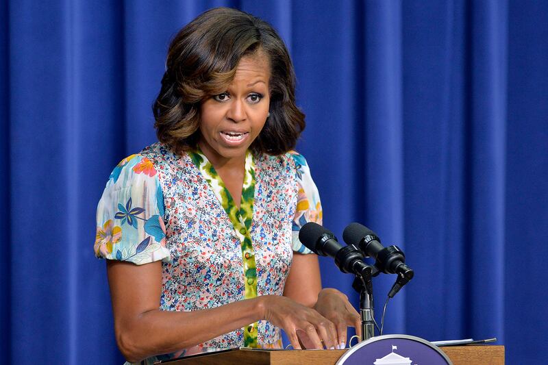 galleries/2013/12/11/the-year-in-awesome-hair-photos/131204-michelle-hair-gal_acpqzh