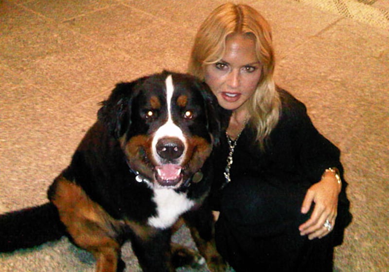 galleries/2010/06/30/best-celebrity-twit-pics/twitpi630---zoe_qwvvql
