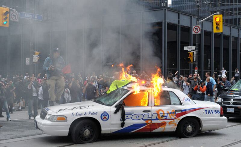 galleries/2010/06/26/g-20/g20---15_i4hvij