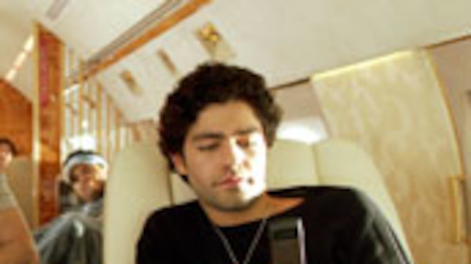 articles/2009/10/02/wheres-vinny/maculey-entourage_53511_bfcdae